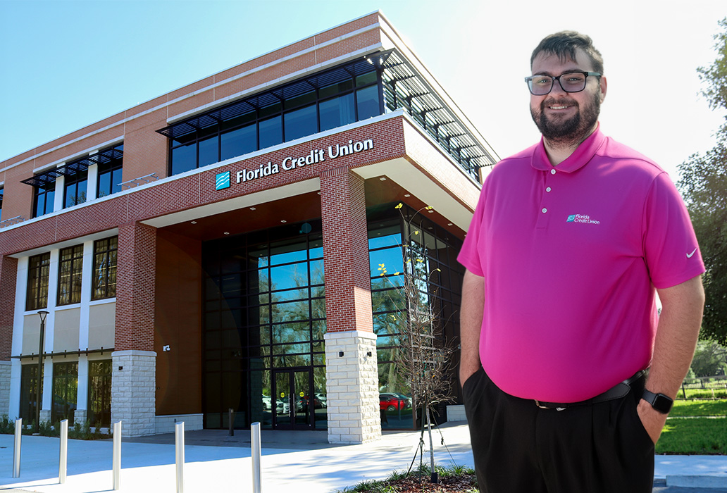 FCU Employee at Headquarters