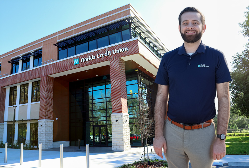 FCU Employee at Headquarters